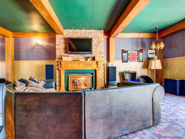 28 Bedroom House For Sale in Bredell