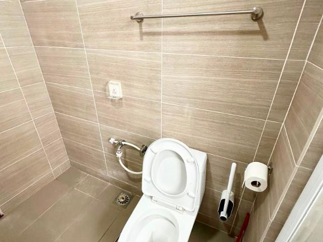 28 boulevard 28 blvd, condominium