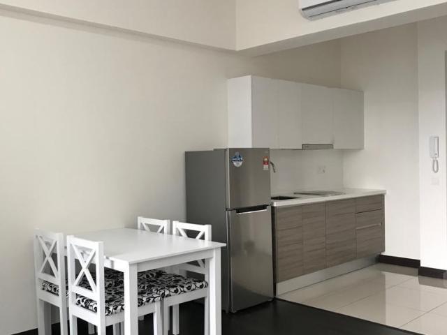 28 boulevard 28 blvd, studio