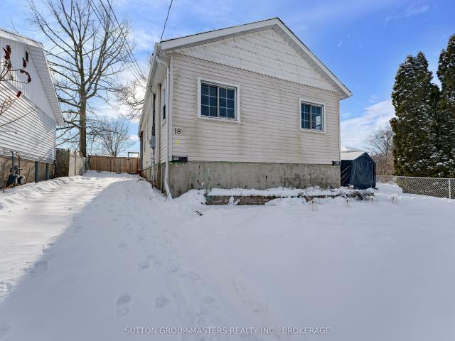 28 Brant Avenue