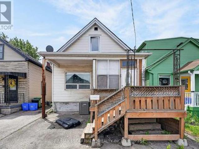 28 Cambridge Avenue, Hamilton, ON, L8H 1T5 house for sale | Listing ID X13445 | Royal LePage