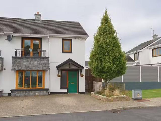 28 Croí na Bhaile, Carrabane, Athenry, Co. Galway, H65YN77 is.