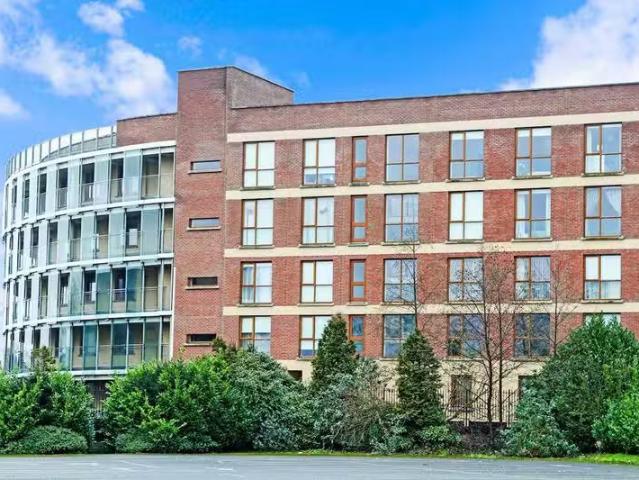 28 Doolin House, Clare Village, Clarehall, Dublin 17, D17R654.