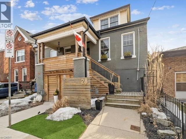 28 Grove Street