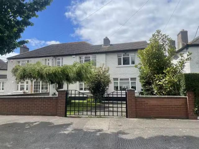 28 Hughes Road East, Walkinstown, Dublin 12, D12Y9K7 is for sale