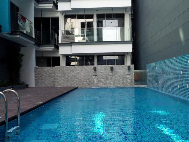 28 Imperial Residences D14, Apartment
