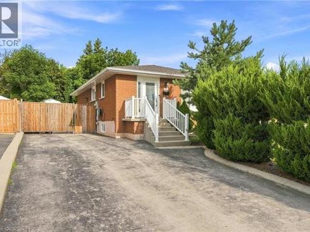 28 Leduc Street Unit# Lower, Hamilton, ON, L8T 4S4 house for lease | Listing ID 40854 | Royal LePage