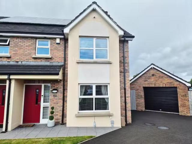 28 Loguestown Green