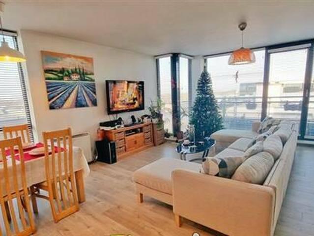 28 losset hall belgard square west tallaght dublin 24