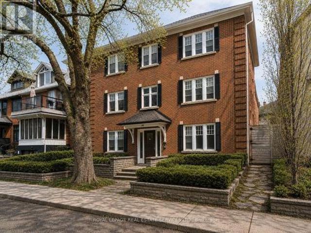 28 Macpherson Avenue, Toronto, ON, M5R 1W8 investment for sale | Listing ID C12771 | Royal LePage