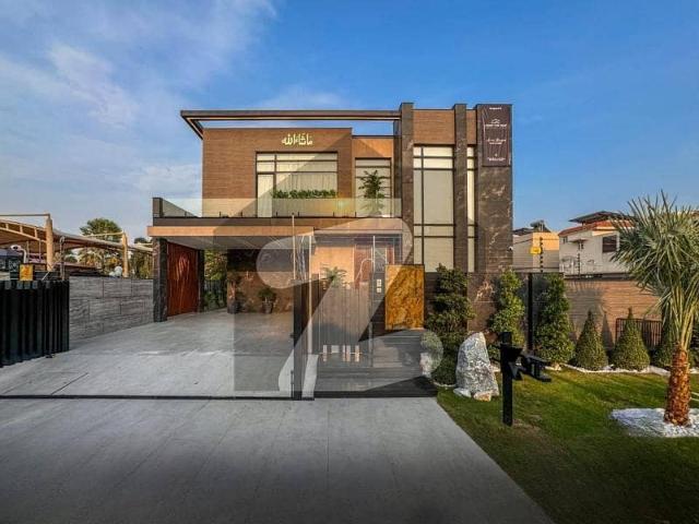 28 Marla 14 Marla House+14 Marla Lawn Solid Construction Bungalow For Sale In PSIC Housing Society