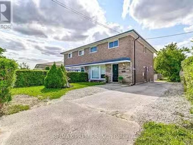 28 Navenby Crescent, Toronto, ON, M9L 1B2 house for sale Li.