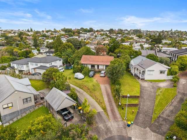 28 Orton Street, Glenfield, North Shore City
