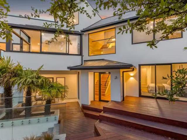 28 Panorama Road, Clifton, NZ 8081 House for Sale