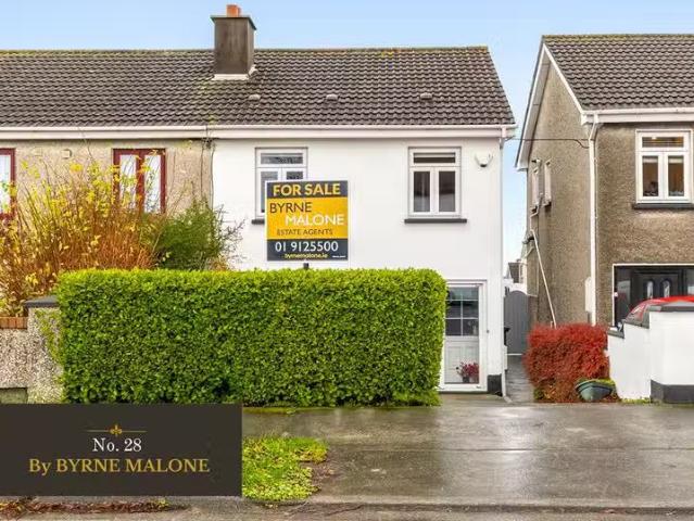 28 Parkhill Rise, Kilnamanagh, Dublin 24, D24 EY1E
