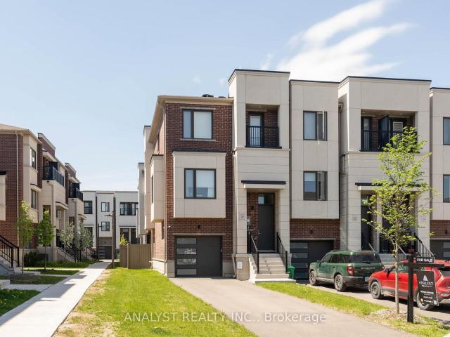 28 Queensland Crescent, Caledon | For Sale @ $899,000 | Condos. Ca