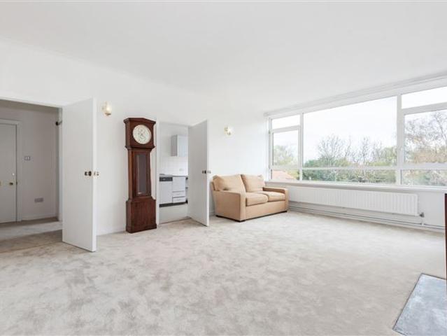 525,000 | 28 St Ann's, Ailesbury Road, Donnybrook, Dublin 4 Sherry FitzGerald Ballsbridge 4995 MyHome. Ie Residential