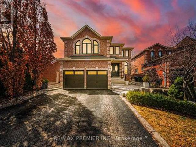 28 Strawberry Hill Court, Caledon, ON, L7E 1S1 house for sale | Listing ID W12057 | Royal LePage