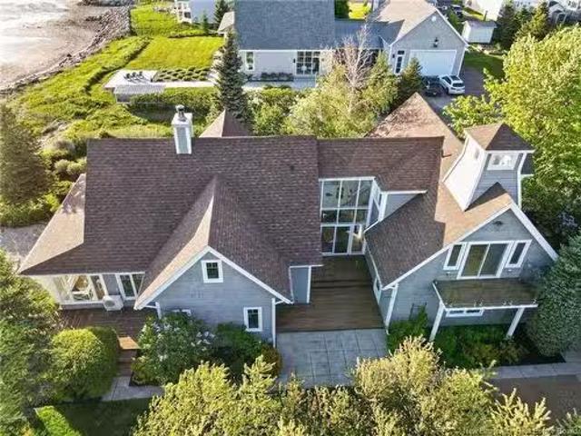 28 Sunset Lane, Pointe Du Chêne, NB, E4P 5H3 house for sale.
