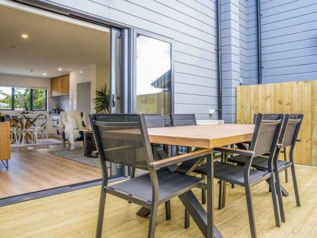 28C McKinstry Avenue, Mangere East, Manukau City