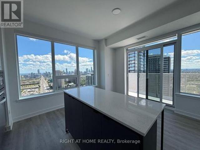 2905 5 Hurontario Street, Mississauga, ON, L4Z 0C9 lease for lease | Listing ID W13589 | Royal LePage