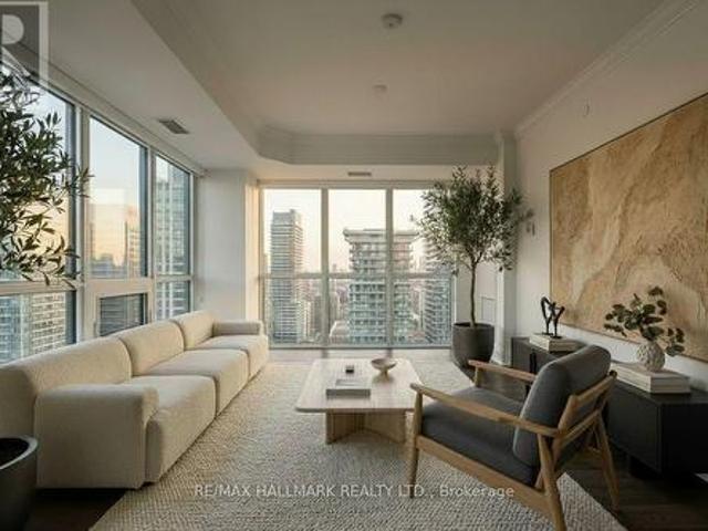 2907 Erskine Avenue, Toronto, ON, M4P 1Y5 condo for sale | Listing ID C13228 | Royal LePage