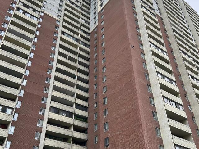 2908 5 Massey Square, East York | 2Beds/1Bath, Condo, $2,400/mo | Condos. Ca