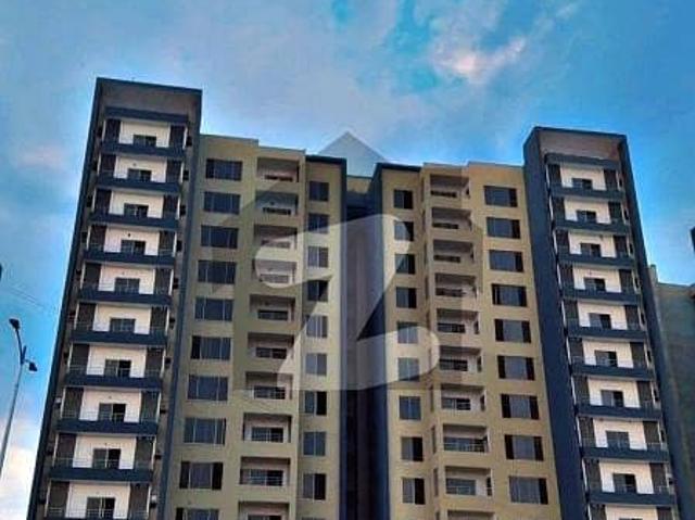 2900 Square Feet Flat For Grabs In Cantt