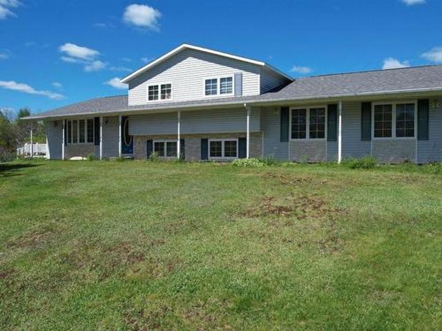 2901 Wyvern Road, River Philip, NS, B0M 1R0 house for sale | Listing ID 202612 | Royal LePage