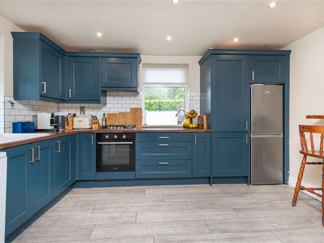 290,000 | “Ardcolm”, Castlebridge, Wexford Keane Auctioneers 5003 MyHome. Ie Residential