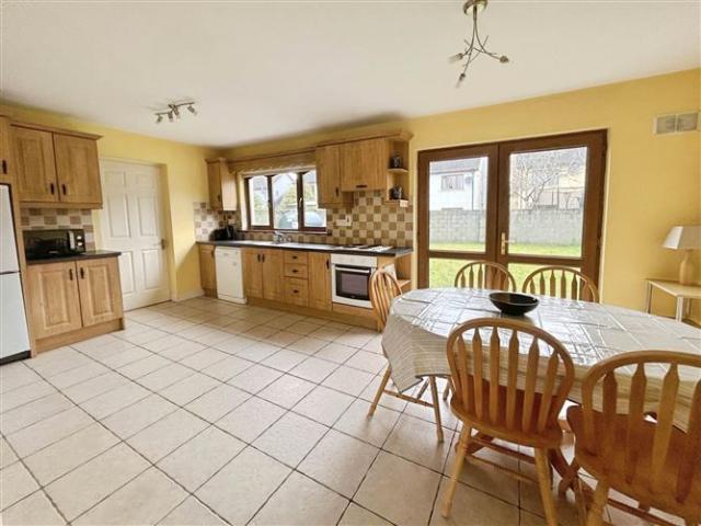 290,000 | 34 Inchicronan, Crusheen, County Clare Location Ltd 4980 MyHome. Ie Residential
