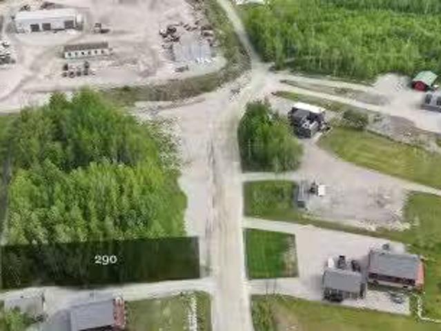 290 Rue Arthur Fecteau, Senneterre Ville, QC, J0Y 2M0 vaca.