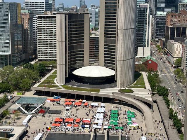 2915 70 Temperance Street, Toronto | 2Beds/2Bath, Condo, $3,050/mo | Condos. Ca