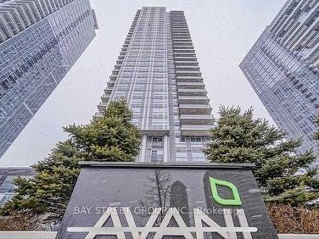 2917 Village Green Square, Toronto, ON, M1S 0L8 condo for sale | Listing ID E13486 | Royal LePage