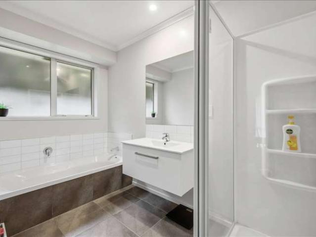 292 Lakes Boulevard, Pyes Pa, Tauranga
