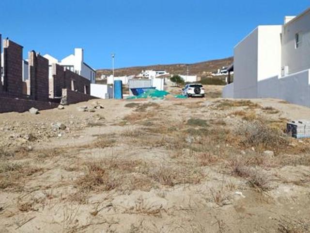 292 m² Land available in St Helena Views