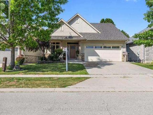 292 Walnut Street, Lucan Biddulph Lucan, ON, N0M 2J0 house for sale | Listing ID X13555 | Royal LePage