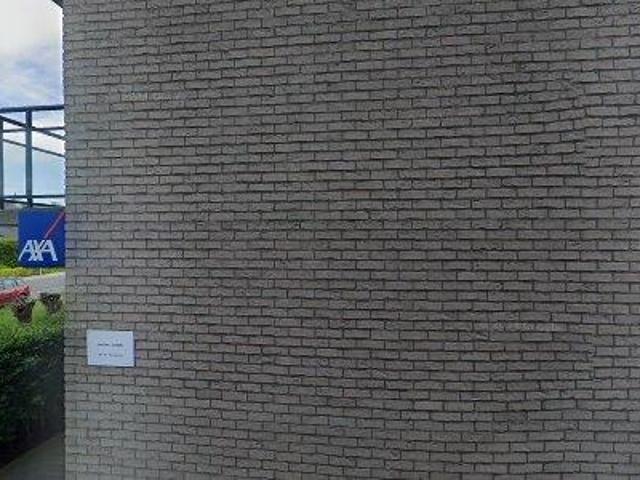 294 m2 office space for rent in Brugge