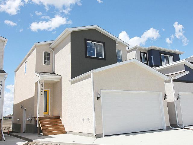 2954 Green Brook Rd Stunning 2 Storey In The Towns