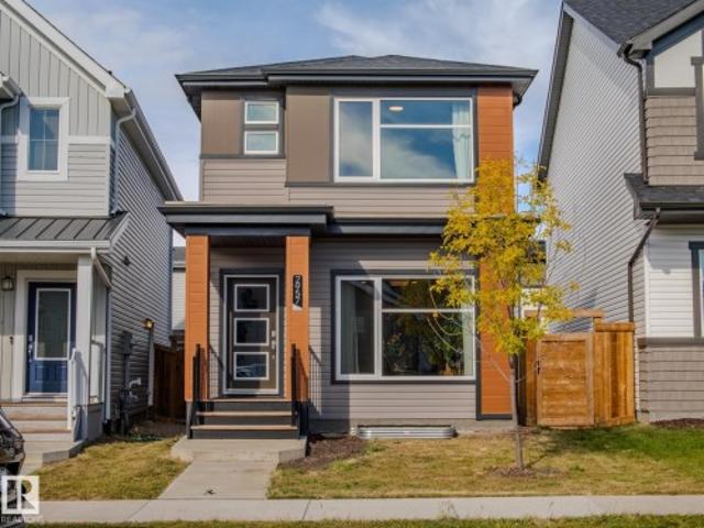 2957 Coughlan Green, Edmonton, AB, T6W 3X6 house for sale | Listing ID E4479 | Royal LePage