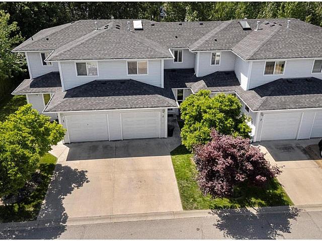 2951 11th Avenue Ne Unit# 2 Salmon Arm, British Columbia
