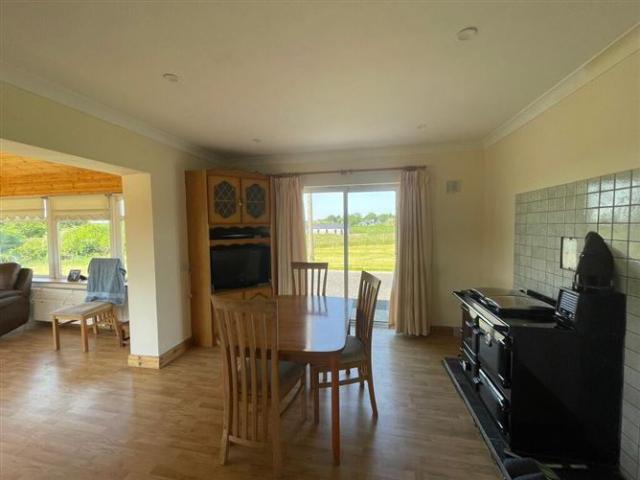 295,000 | Clydagh Upper, Ballinlough, Castlerea, Roscommon REA Seamus Carthy 5005 MyHome. Ie Residential