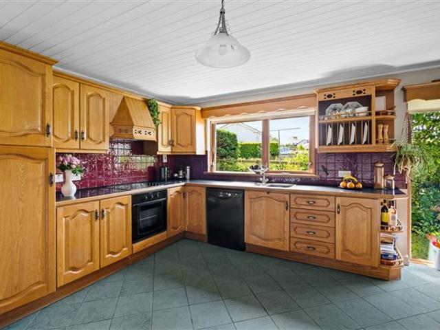 295,000 | Drumleene, Ballindrait, Lifford, County Donegal Glen Estates 5006 MyHome. Ie Residential