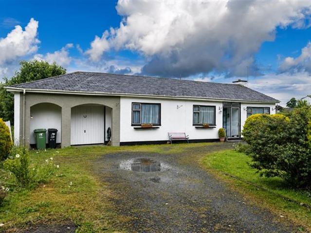 295,000 | Rahanine, Rochfortbridge, Westmeath Property Partners McDonnell 5018 MyHome. Ie Residential