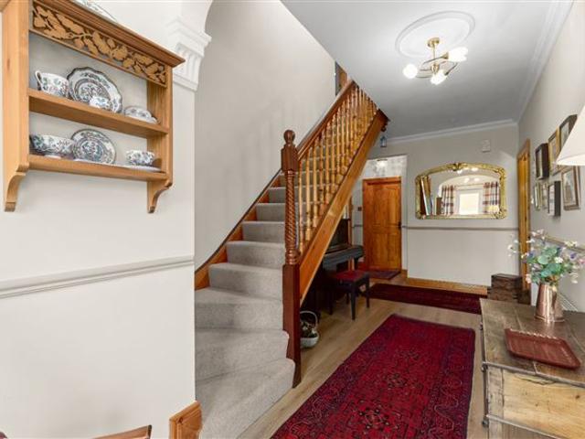 295,000 | Tara Cottage, Carricknamoghill, Killybegs, Co. Donegal DNG Dorrian 4995 MyHome. Ie Residential