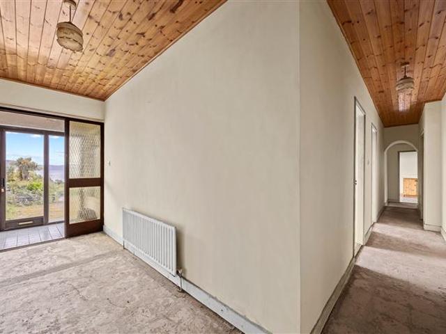 295,000 | The Eagle's Nest, Faha West, Adrigole, Co. Cork Sherry FitzGerald O'Neill West Cork 5005 MyHome. Ie Residential