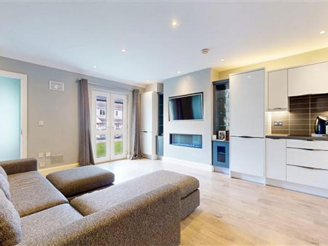 295,000 | 14 Holywell Park, Swords, County Dublin Brant & Co Property Consultants 4990 MyHome. Ie Residential