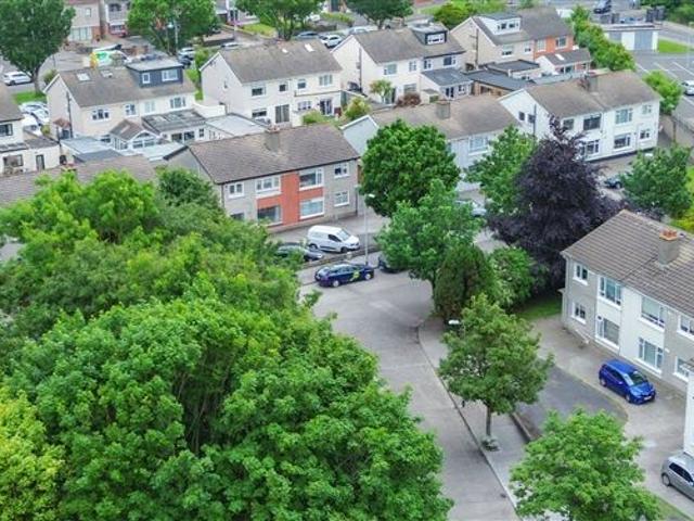 295,000 | 14, Rathvale Drive, Ayrfield, Dublin 13 Aidan Daly Auctioneers 5006 MyHome. Ie Residential