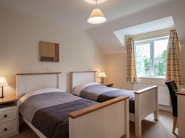 295,000 | 15 Párc Roughty, Glanerought, Dromneavane, Kenmare, County Kerry Sherry FitzGerald Daly 5004 MyHome. Ie Residential