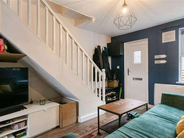 295,000 | 10 Fitzpatrick's Cottages, Harold's Cross, Dublin 6W Mullery O Gara Estate Agents 5007 MyHome. Ie Residential